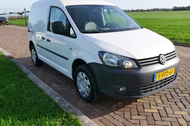 Volkswagen Caddy (2012) thumbnail 1