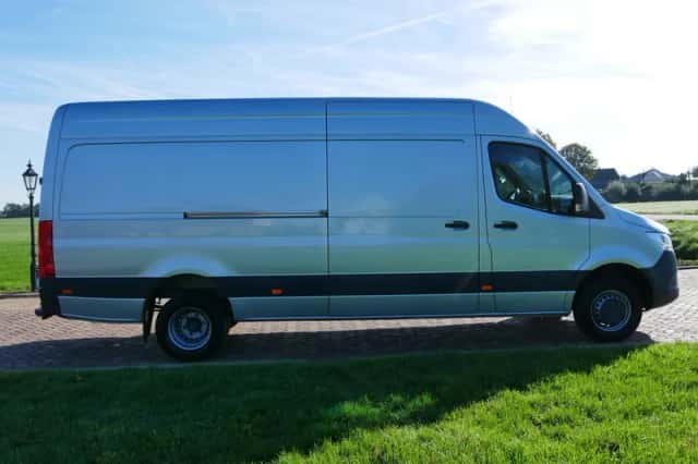 Mercedes-Benz Sprinter (2021) thumbnail 6