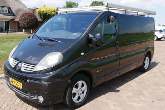 Renault Trafic (2013) thumbnail 4