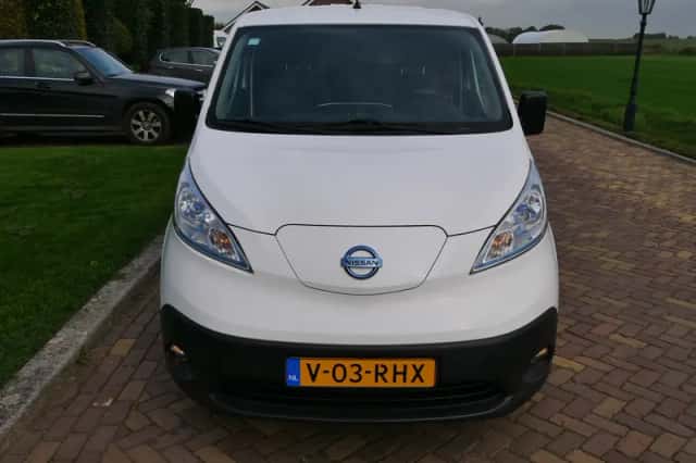 Nissan e-NV200 Van (2021) thumbnail 3