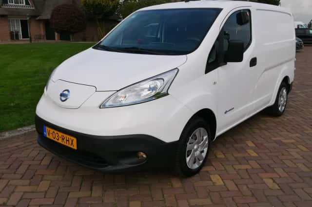 Nissan e-NV200 Van (2021) thumbnail 4