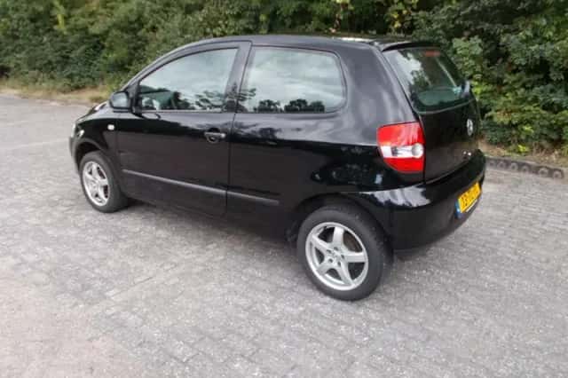 Volkswagen Fox (2007) thumbnail 2