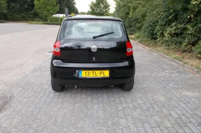 Volkswagen Fox (2007) thumbnail 6