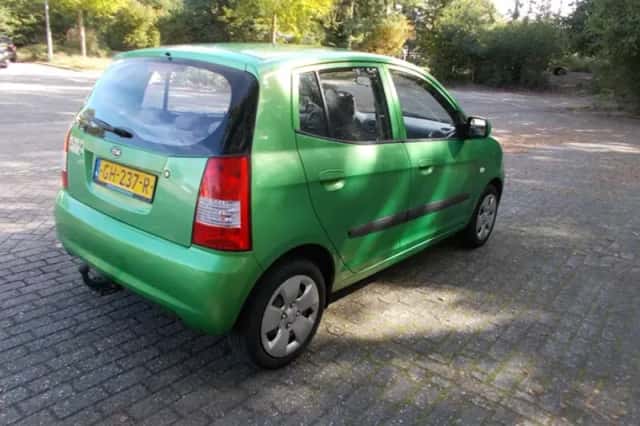 Kia Picanto (2006) thumbnail 3