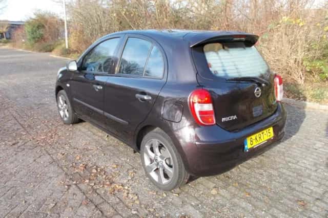 Nissan Micra (2013) thumbnail 2