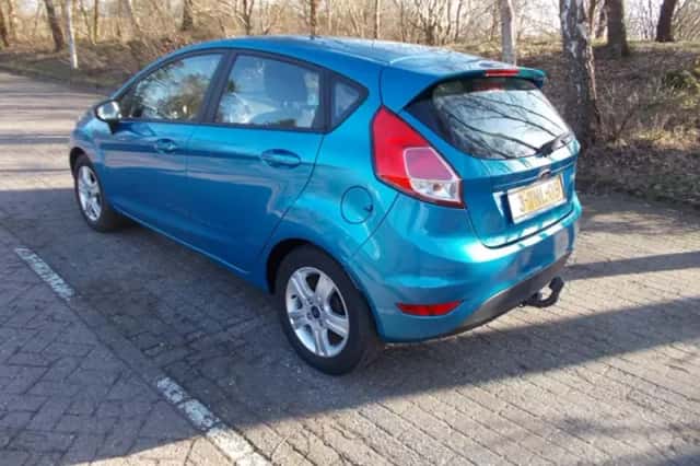 Ford Fiesta (2014) thumbnail 2