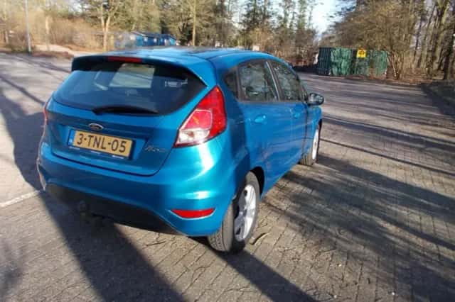 Ford Fiesta (2014) thumbnail 3