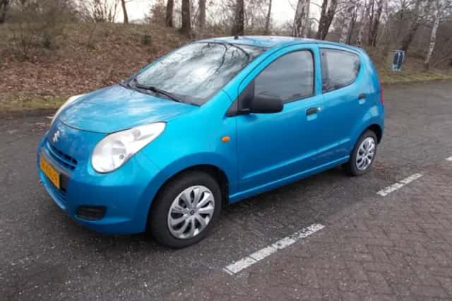 Suzuki Alto (2010) thumbnail 1