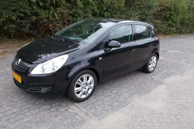 Opel Corsa (2007) thumbnail 1