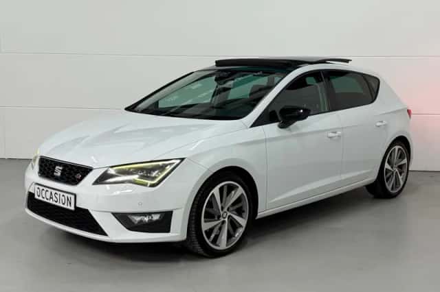 SEAT Leon (2013) thumbnail 2