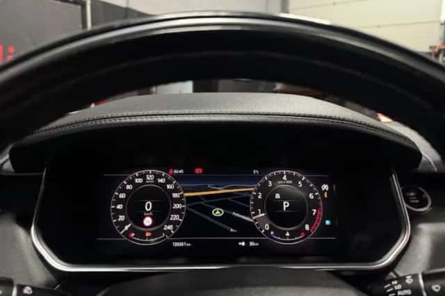 Land Rover Range Rover Sport (2018) thumbnail 4
