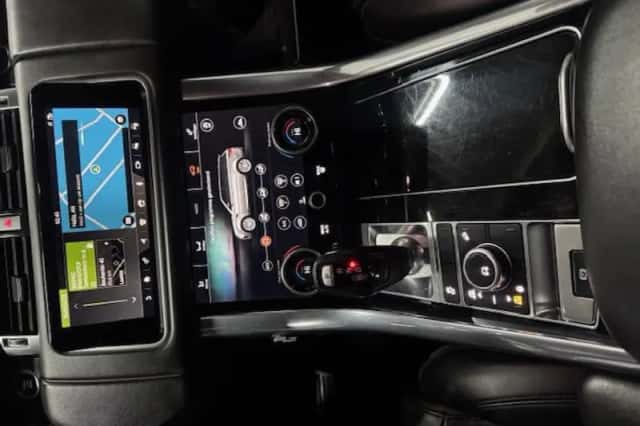 Land Rover Range Rover Sport (2018) thumbnail 6