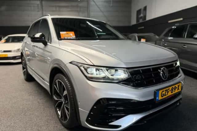 Volkswagen Tiguan (2021) thumbnail 1