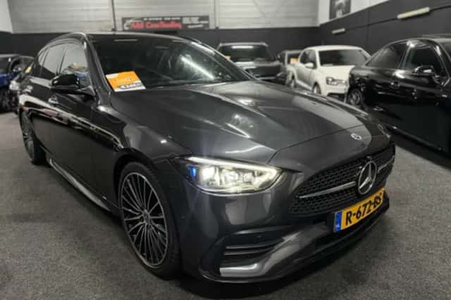 Mercedes-Benz C-Klasse (2022) thumbnail 2