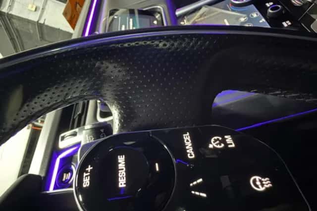 Land Rover Range Rover Sport (2021) thumbnail 4