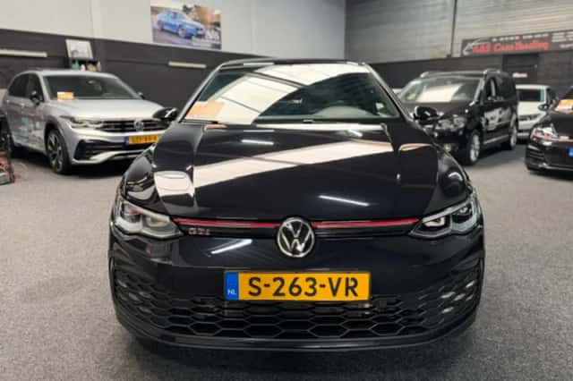 Volkswagen Golf (2020) thumbnail 3