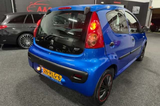 Peugeot 107 (2011) thumbnail 4