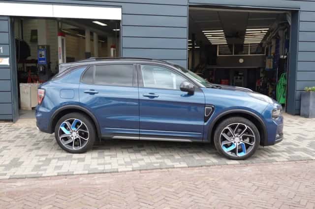 Lynk & Co 01 (2022) thumbnail 2