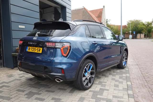 Lynk & Co 01 (2022) thumbnail 3