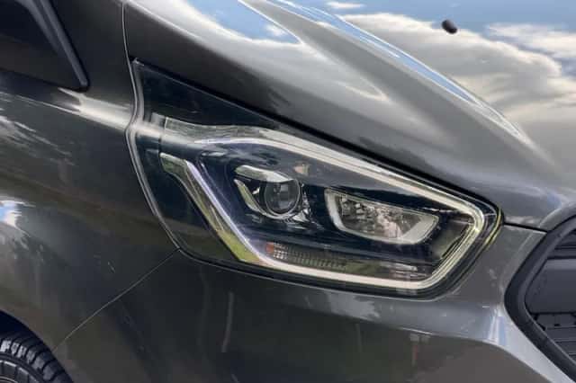 Ford Nugget (2021) thumbnail 3