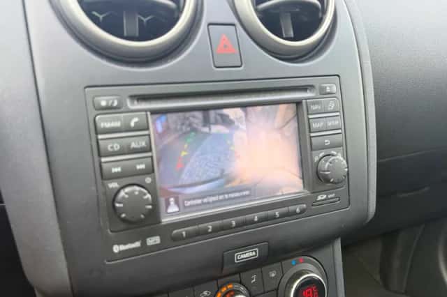 Nissan Qashqai (2012) thumbnail 4