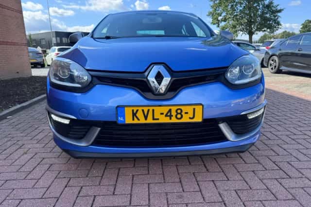Renault Mégane (2015) thumbnail 2