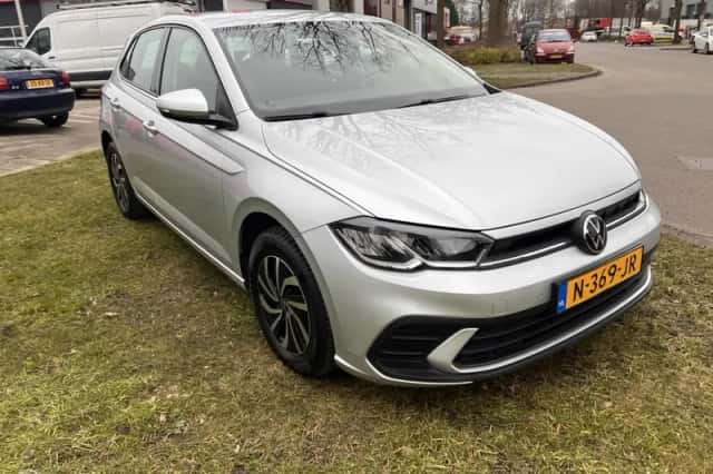 Volkswagen Polo (2021) thumbnail 3