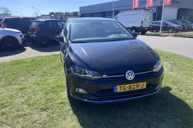 Volkswagen Polo (2018) thumbnail 3