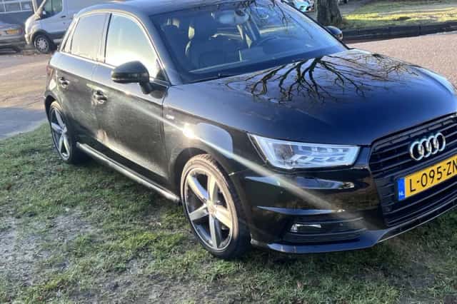 Audi A1 (2016) thumbnail 3