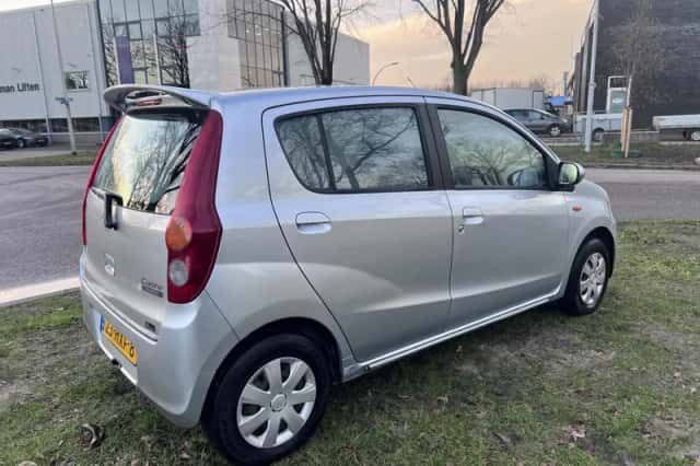 Daihatsu Cuore (2009) thumbnail 5