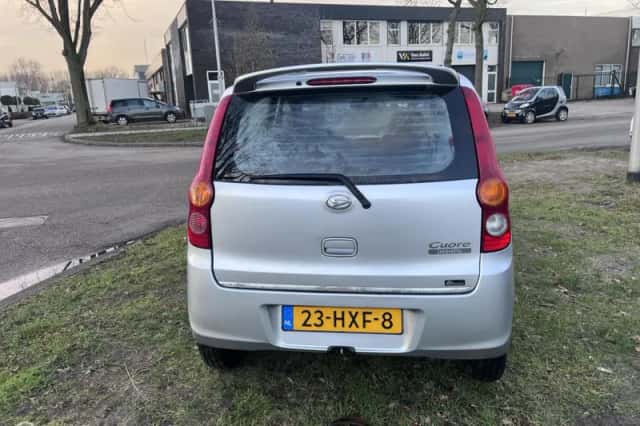 Daihatsu Cuore (2009) thumbnail 6