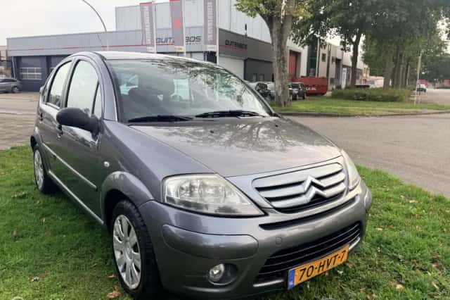 Citroën C3 (2009) thumbnail 3