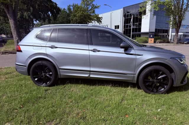 Volkswagen Tiguan (2022) thumbnail 6