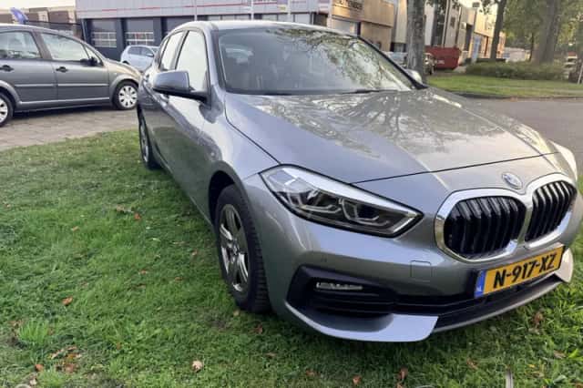 BMW 1-Serie (2022) thumbnail 3