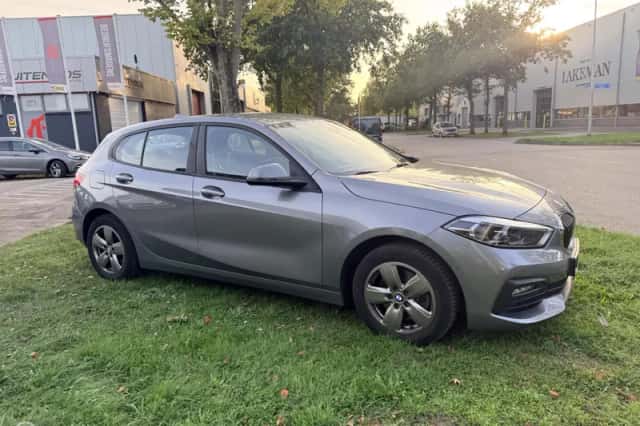 BMW 1-Serie (2022) thumbnail 4