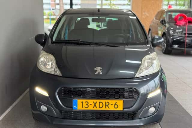Peugeot 107 (2012) thumbnail 3