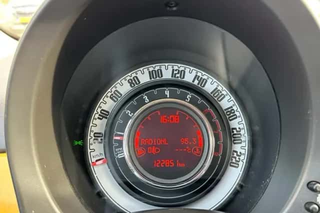 Fiat 500 (2014) thumbnail 5