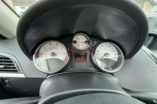 Peugeot 207 (2011) thumbnail 5