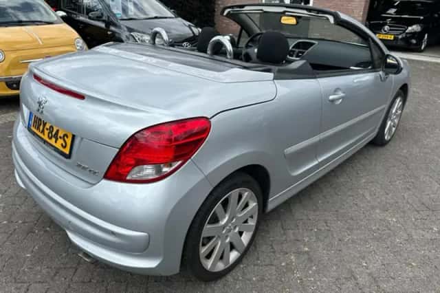 Peugeot 207 (2011) thumbnail 6