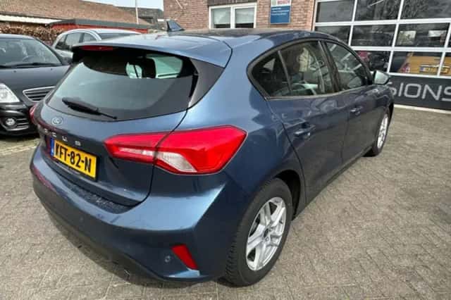 Ford Focus (2020) thumbnail 6