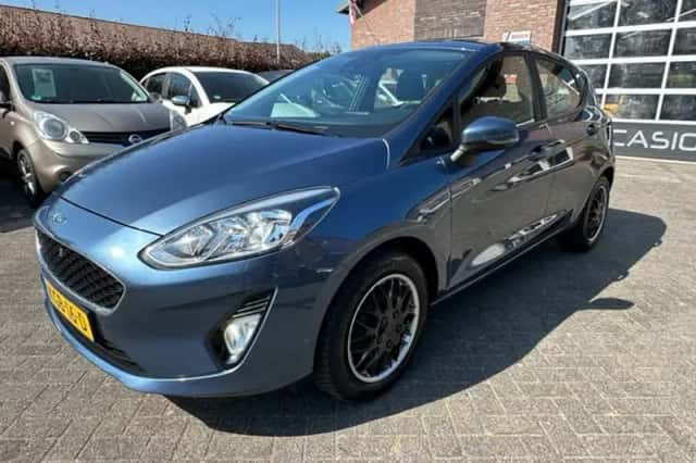 Ford Fiesta (2019) thumbnail 3