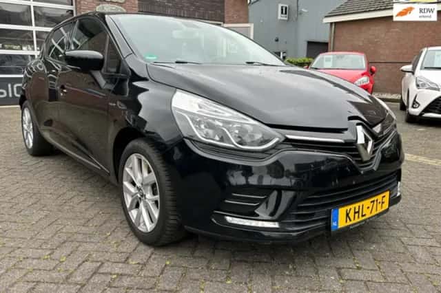Renault Clio (2018) thumbnail 1