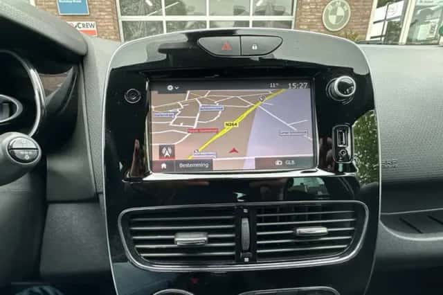 Renault Clio (2018) thumbnail 5