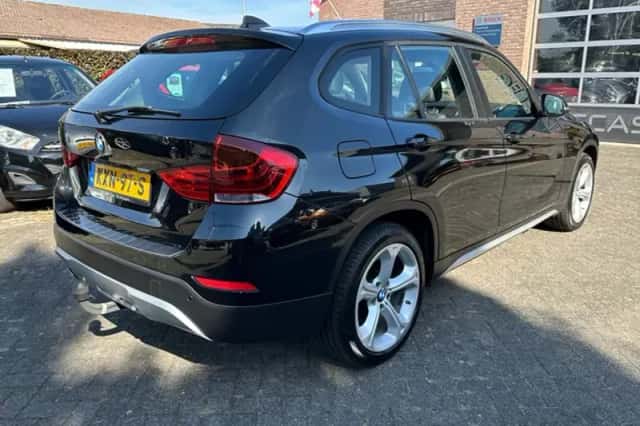 BMW X1 (2014) thumbnail 6