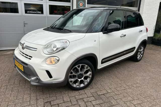 Fiat 500L (2017) thumbnail 1