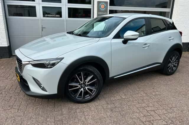 Mazda CX-3 (2017) thumbnail 1