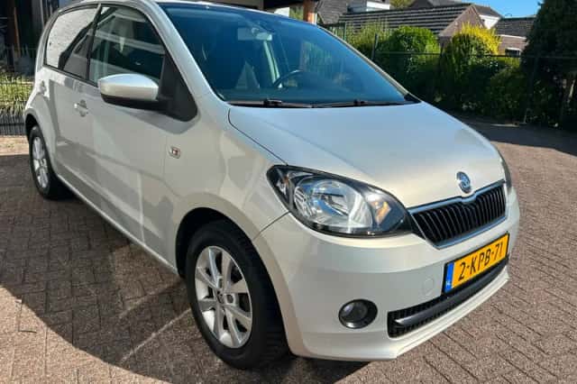 Škoda Citigo (2013) thumbnail 3