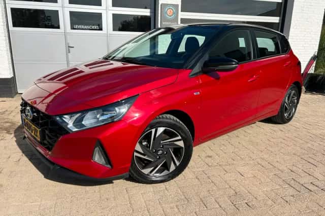 Hyundai i20 (2021) thumbnail 1