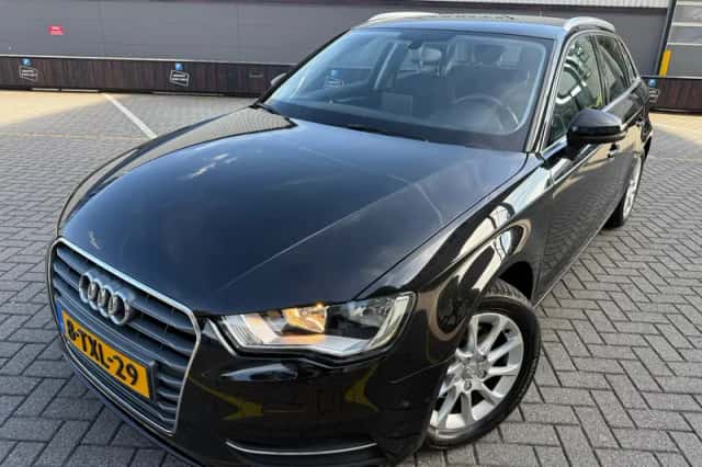 Audi A3 (2014) thumbnail 1