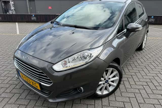 Ford Fiesta (2017) thumbnail 1